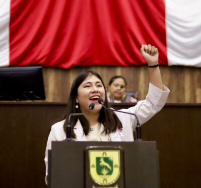 Discurso de la diputada Clara Rosales (Morena) en Yucatán sobre el 2 de octubre y la memoria histórica. Compromiso con la justicia y los derechos sociales.