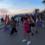 La Marcha del Orgullo LGBTQ+ en Cozumel celebra 17 años de lucha, visibilidad, redes de apoyo y avances en derechos humanos.